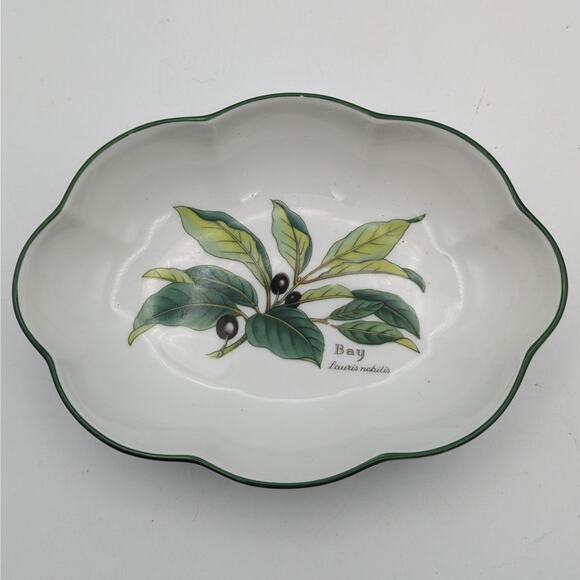1990 Royal Worcester Herbs Porcelain Replacement Bay Scalloped Bowl Dish Vintage - Picture 1 of 5